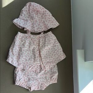 Gap girl Floral Pink Kids Sun Hat and Shorts Set